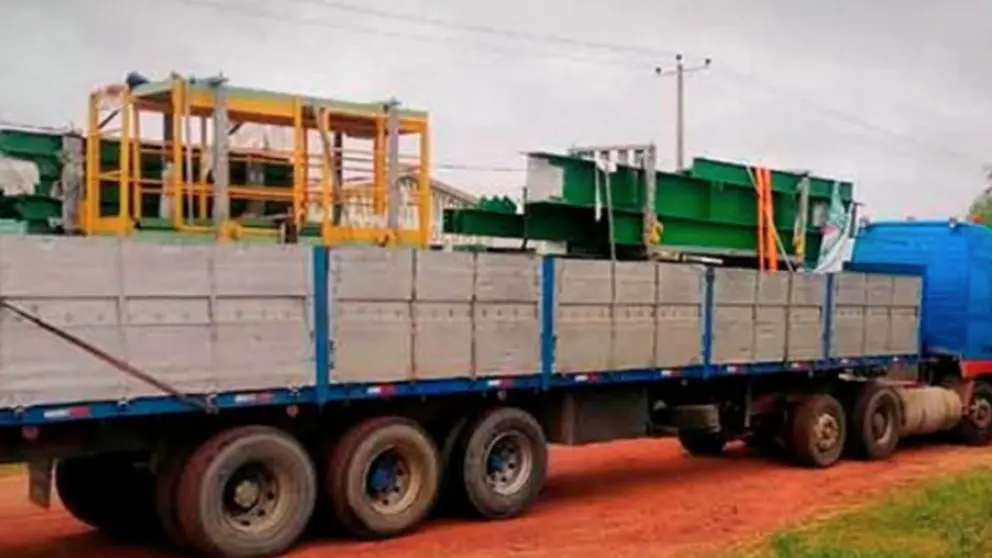 Puerto Su&aacute;rez: arriban estructuras met&aacute;licas para instalar complejo sider&uacute;rgico del mut&uacute;n. /RRSS