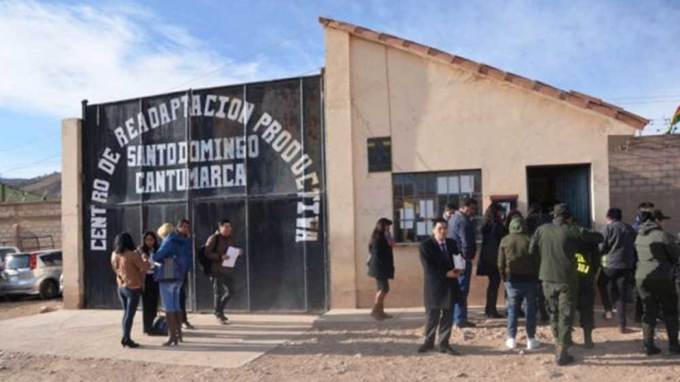 Vista frontal de la c&aacute;rcel de Cantumarca en Potos&iacute;. EL POTOS&Iacute;