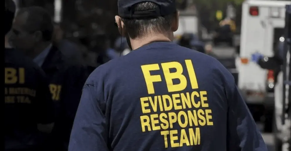 Una imagen referencial de agentes del FBI. ARCHIVO EFE