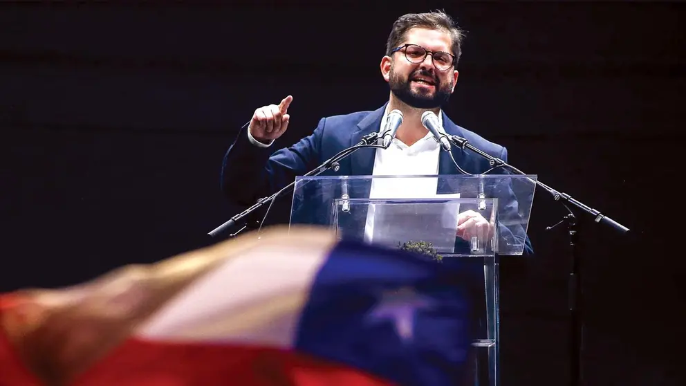 Gabriel Boric, el presidente más joven de Chile que enfrenta retos. GETTY IMAGES-LA OPINION-LOS ANDEA