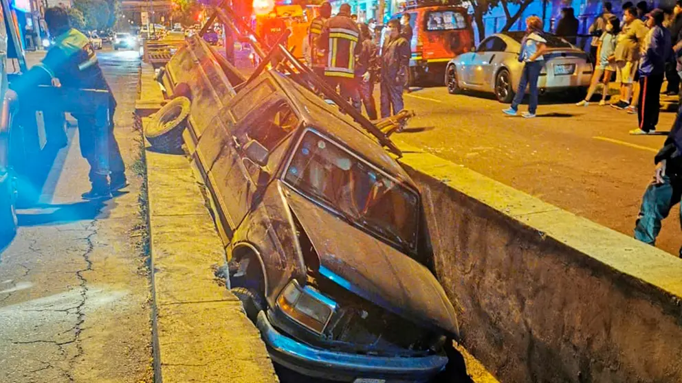 CORTES&Iacute;A