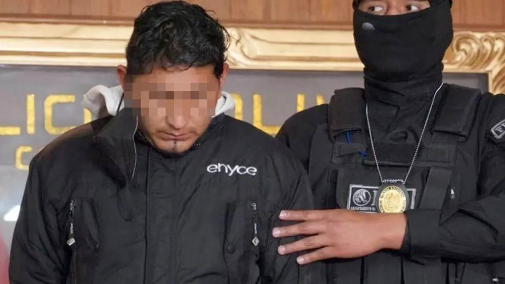 Polic&iacute;a aprehende a taxista que viol&oacute; a su pasajera. Foto: Urgente.bo