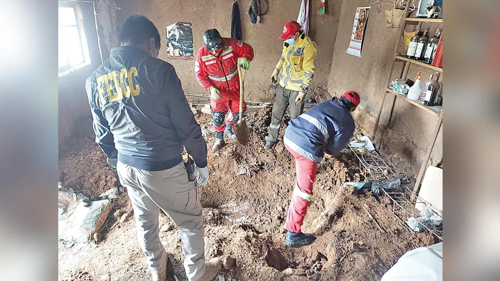 Buscan el cuerpo de la víctima en una casa ubicada en Melga, Sacaba. UNITEL