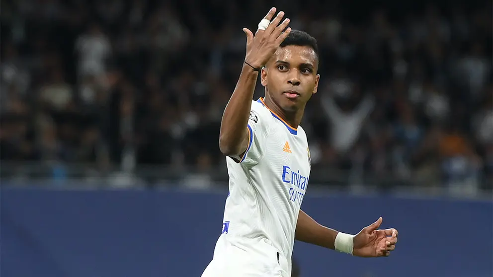 Rodrygo festeja uno de los tantos con que el Real Madrid superó 3-1 al Manchester City para acceder a la final de la Champions. Fue convocado a la Canarinha. Facebook Real Madrid C.F.