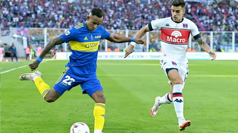 imagen de archivo de Sebastián Villa (i) de Boca Juniors. EFE