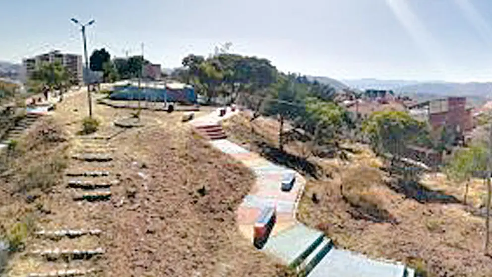 Vista del barrio Libertadores, en Sucre, donde se emplazará la plaza Bolivia.        MCDYD