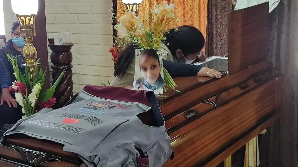 Velan el cuerpo de Gabriela, novena v&iacute;ctima de feminicidio en Cochabamba. NO&Eacute; PORTUGAL