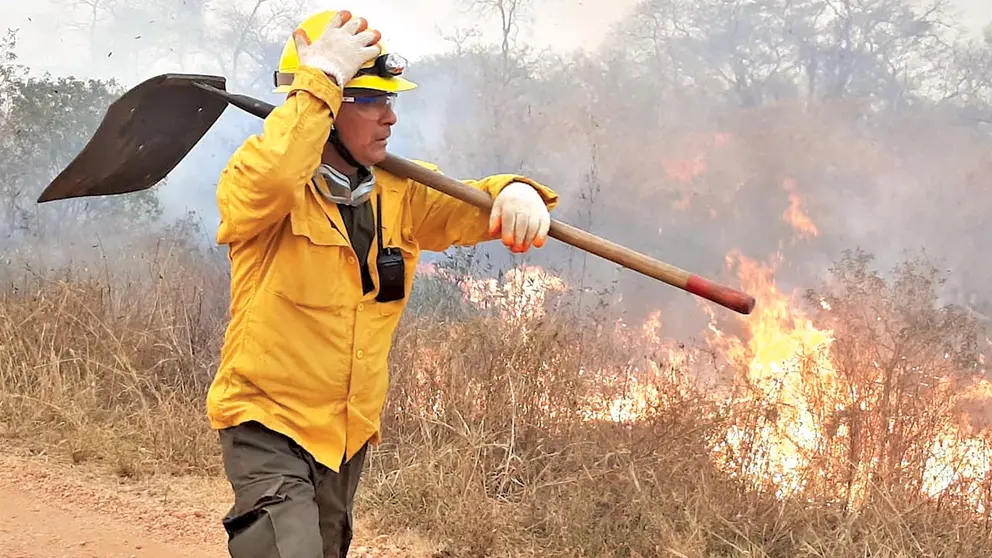 Jorge Banegas Franco es reconocido por quienes comparten con él su labor desde hace 23 años en el Parque Nacional y Área Natural de Manejo Integrado Kaa-Iya del Gran Chaco, en Santa Cruz. GABRIEL CHÁVEZ-DANIEL ALARCÓN