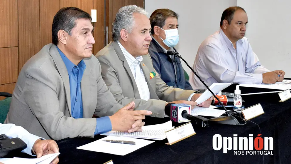 Representantes de la Federaci&oacute;n de Empresarios y de la C&aacute;mara de Miner&iacute;a. NO&Eacute; PORTUGAL