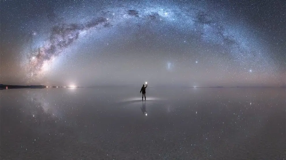 Vista nocturna del Salar de Uyuni./ NATIONAL GEOGRAPHIC