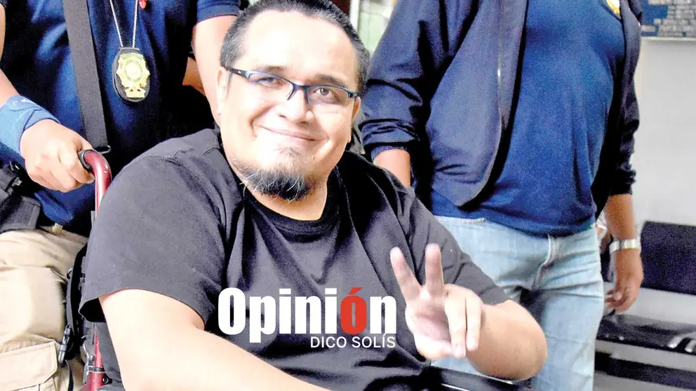Jhasmani Torrico, conocido como el &ldquo;Abogado del diablo&rdquo;.      DICO SOLÍS 