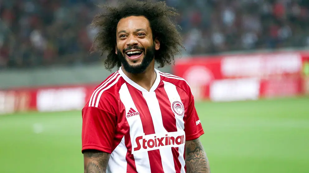 Marcelo y James Rodríguez se quedan sin entrenador en el Olympiacos. EFE