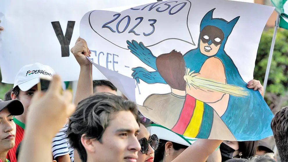 Imagen referencial del cabildo por el censo en Santa Cruz. APG