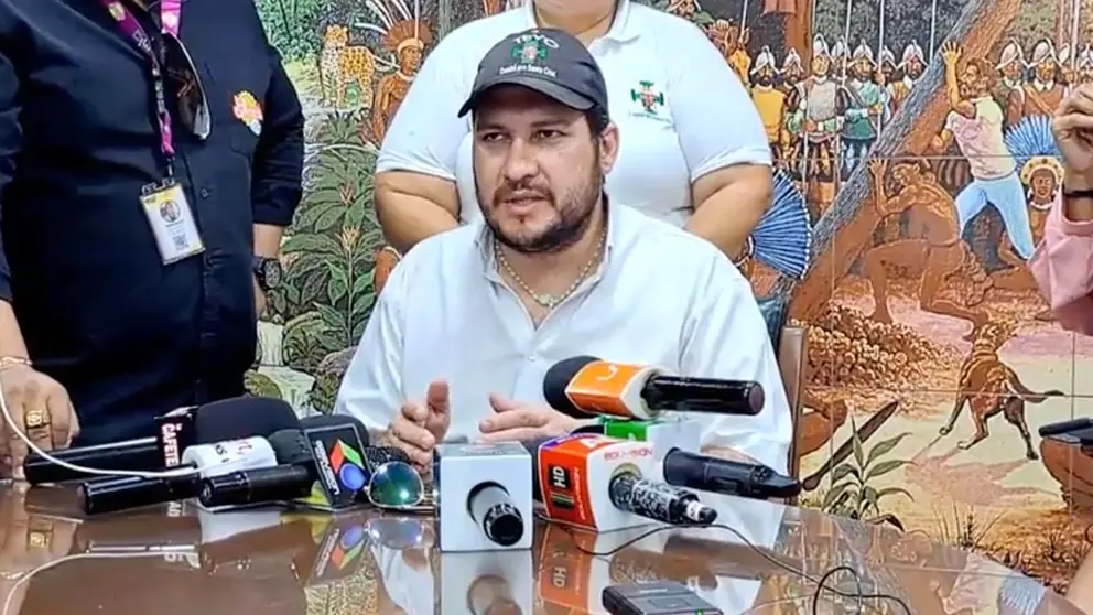 El segundo vicepresidente del Comit&eacute; pro Santa Cruz, Stello Cochamanidis. RRSS