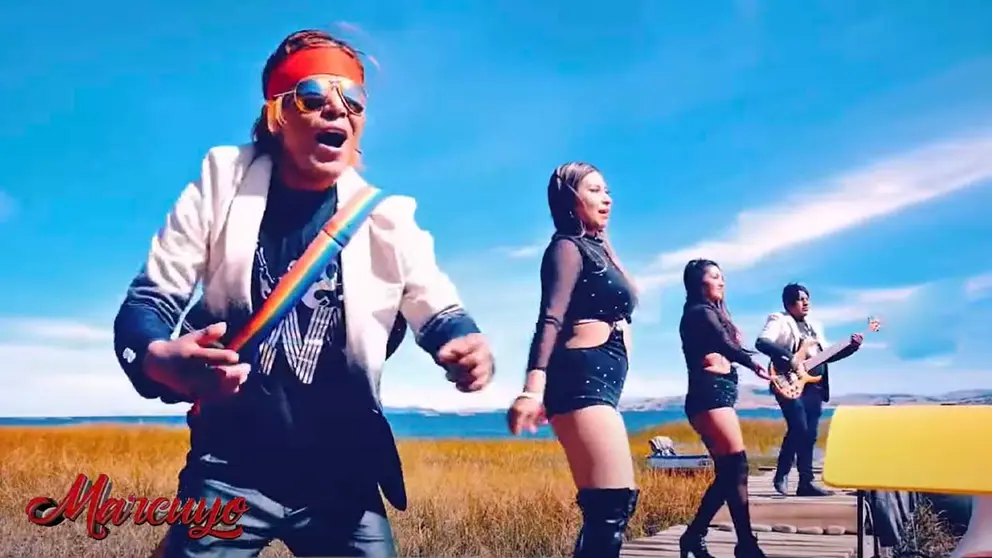 Markito y su grupo m&aacute;s Marcuyo de Per&uacute;. CAPTURA.