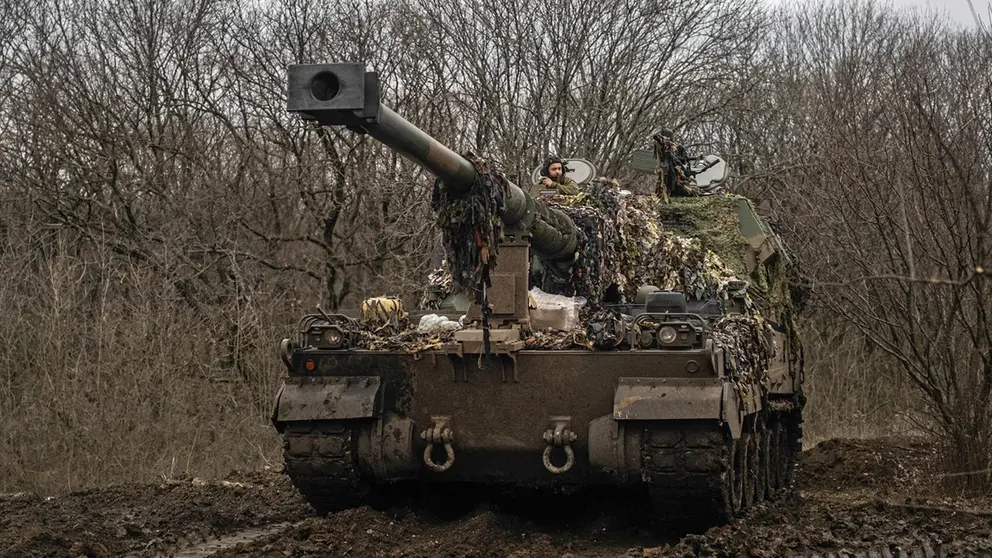 Un taque de guerra en el sector de Ucrania./EFE
