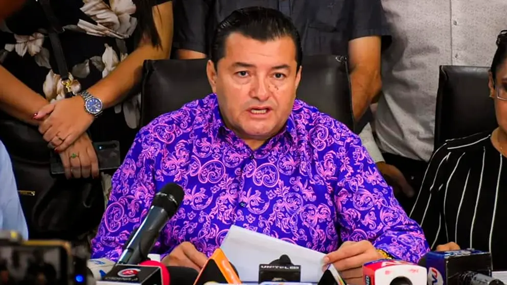 Jhonny Fern&aacute;ndez, alcalde de Santa Cruz./ RRSS