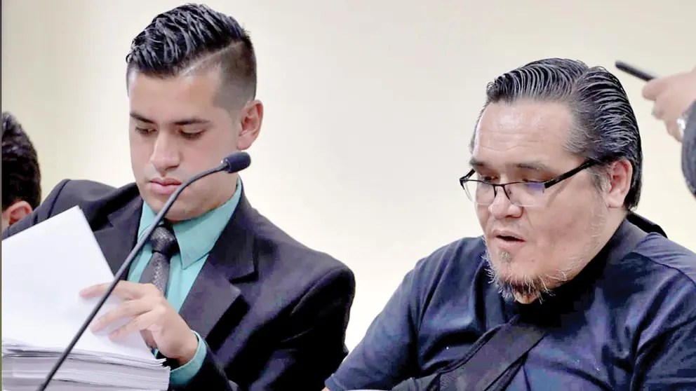 El 'abogado del diablo', Jhasmani Torrico (d). APG
