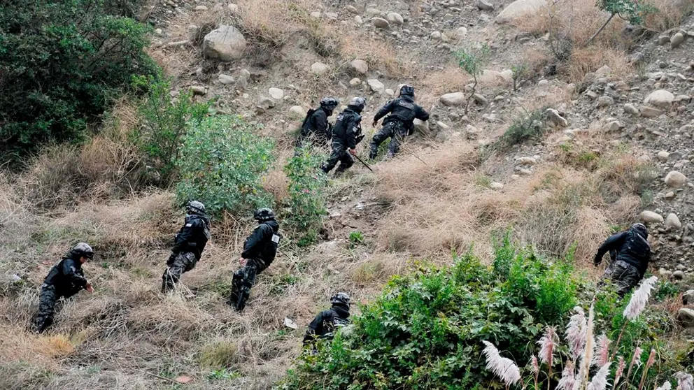 Polic&iacute;as realizan operaciones de investigaci&oacute;n en La Paz. APG
