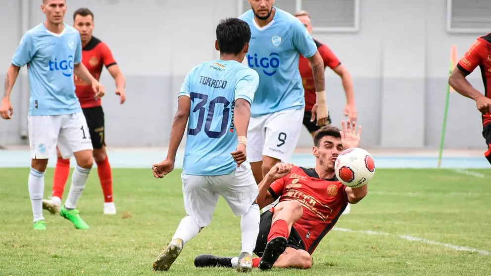 Acci&oacute;n del partido. DICO SOL&Iacute;S
