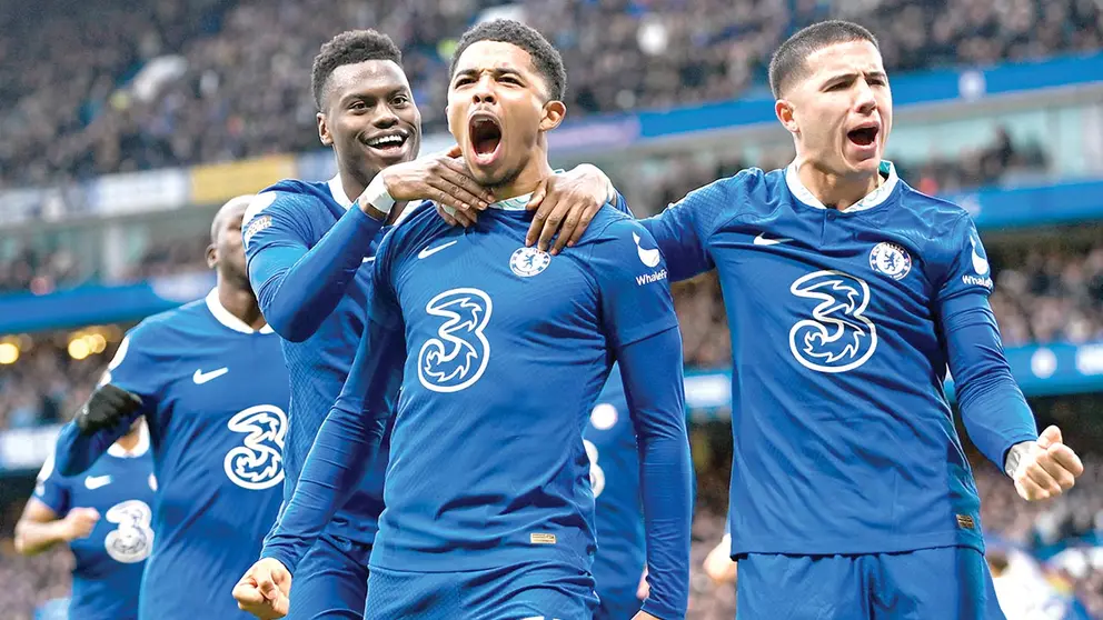 Jugadores del Chelsea festejan una conquista en un partido anterior, disputado en el estadio Stamford Bridge. MARCA.COM