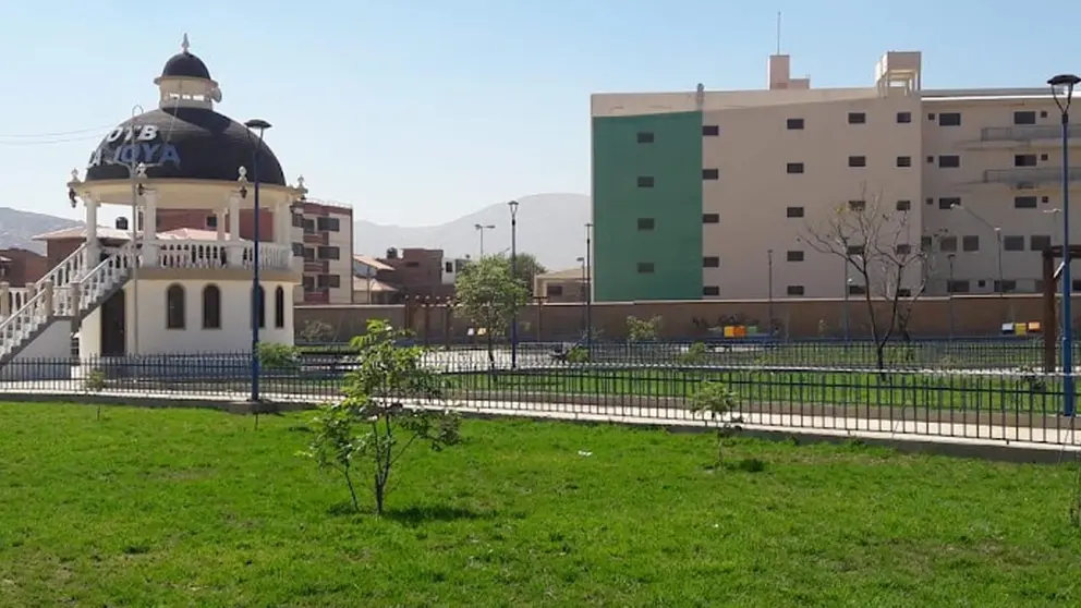 La plaza donde una niña sufrió una descarga eléctrica y perdió la vida en Cochabamba. ELIAM RS