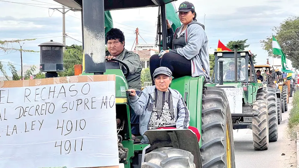 Productores del Norte Integrado realizaron el &ldquo;tractorazo&rdquo; en rechazo a la reducción en la venta de diésel./ APG