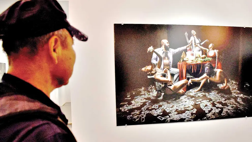 "Entre la realidad y quimeras" re&uacute;ne 33 fotogr&aacute;fica de 2 laureados artistas./ NO&Eacute; PORTUGAL