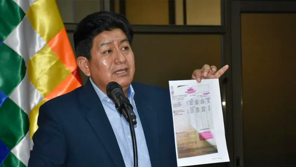El ministro de Obras P&uacute;blicas, &Eacute;dgar Monta&ntilde;o./ APG