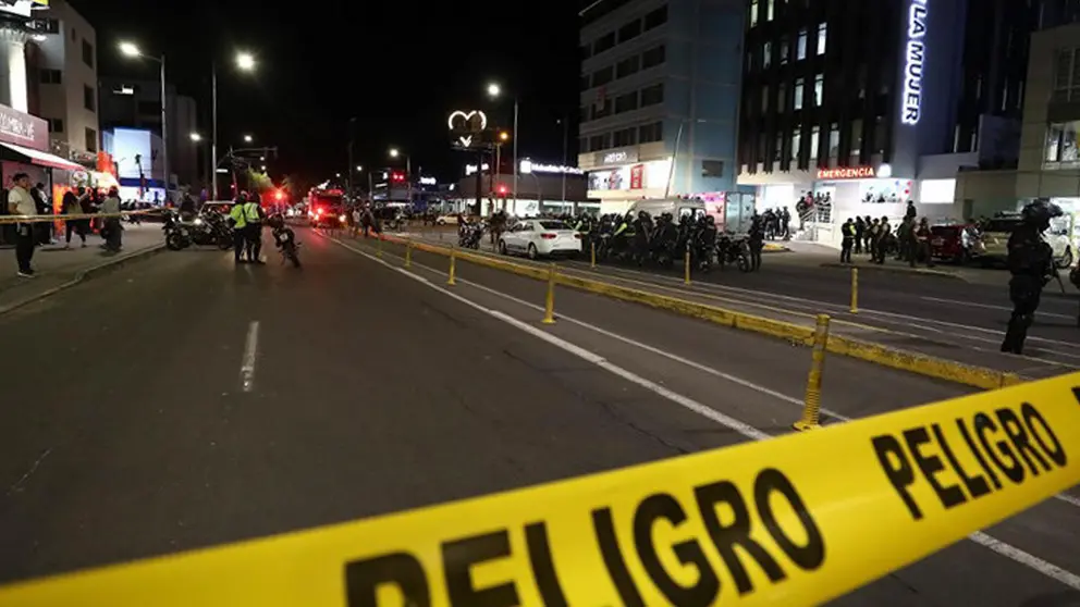 Escena del crimen en Quito tras la muerte de Villavicencio. EFE