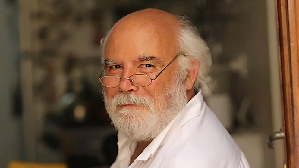 El director de la Biblioteca Nacional Argentina, Juan Sasturain./ EMBAJADA ARGENTINA EN BOLIVIA