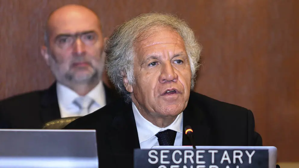Fotograf&iacute;a cedida por la Organizaci&oacute;n de los Estados Americanos (OEA) que muestra a su secretario general, Luis Almagro, durante una sesi&oacute;n extraordinaria del Consejo Permanente de la OEA en Washington (EE.UU.)./ EFE