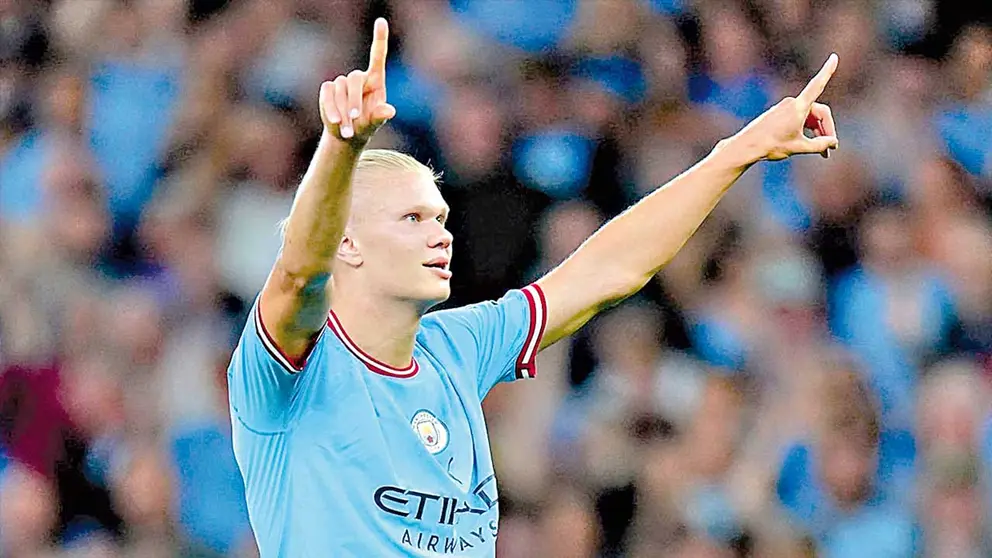 Erling Haaland celebra un gol con Manchester City./ INFOBAE