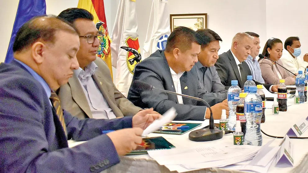 Una imagen del Consejo Superior de la Divisi&oacute;n Profesional que tuvo lugar en La Paz./  APG