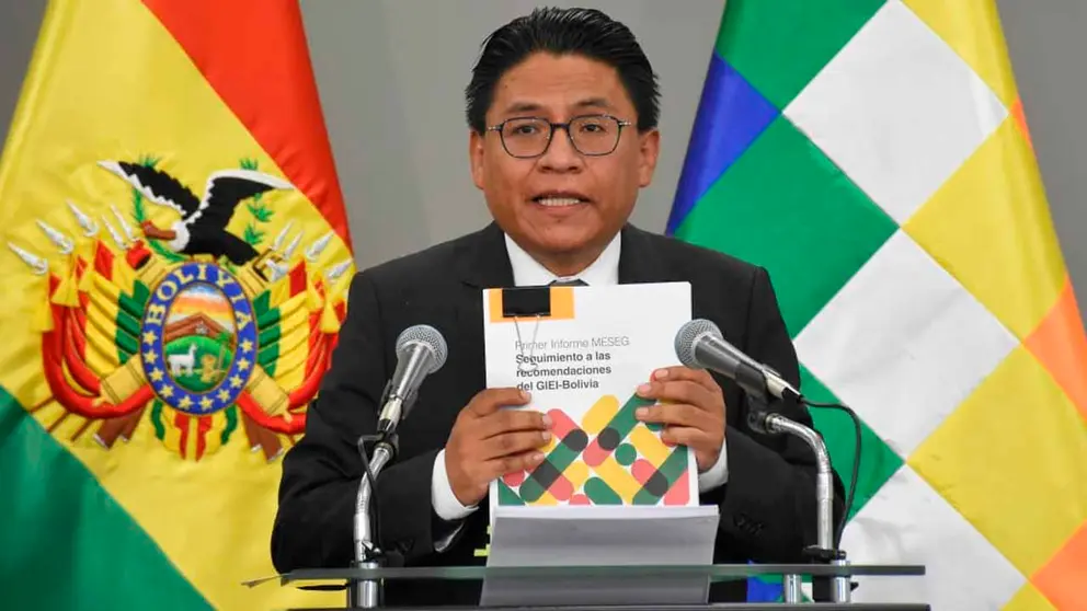El ministro de Justicia, Iv&aacute;n Lima, en conferencia de prensa. APG
