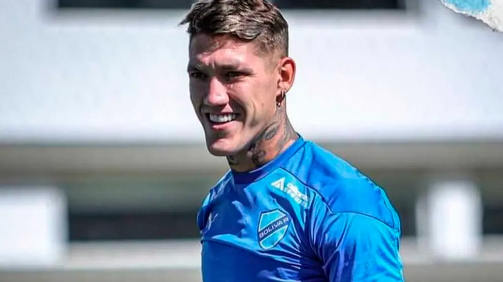 Bryan Bentaberry, el defensor uruguayo del Club Bol&iacute;var.