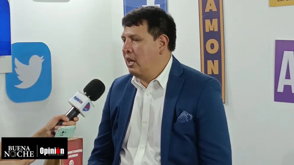 Ra&uacute;l Solares, gerente General de COBOCE R.L. y presidente de la C&aacute;mara Departamental de Construcci&oacute;n, en Buena Noche. CAPTURA DE VIDEO