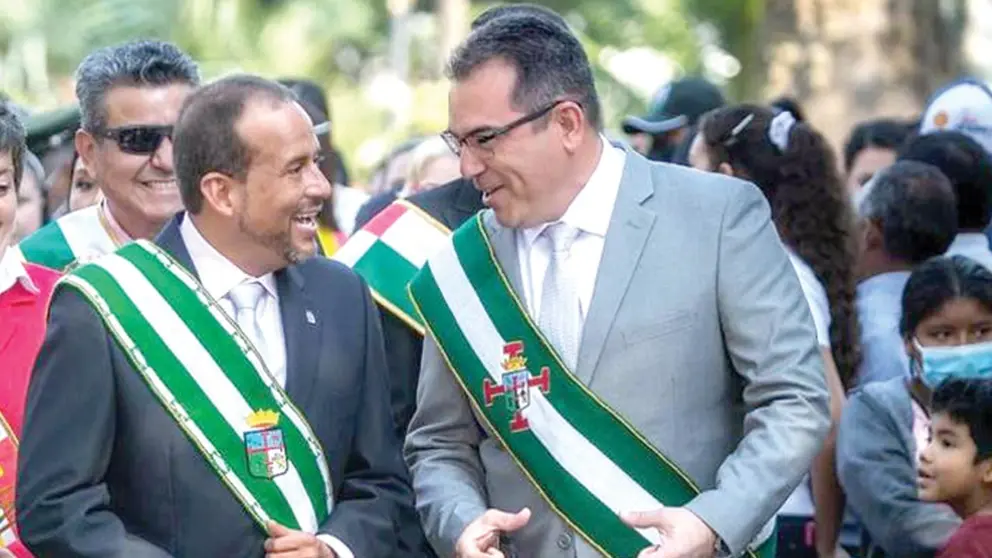 El gobernador, Luis Fernando Camacho (i), y el vicegobernador Mario Aguilera (d)./ UNITEL-ARCHIVO