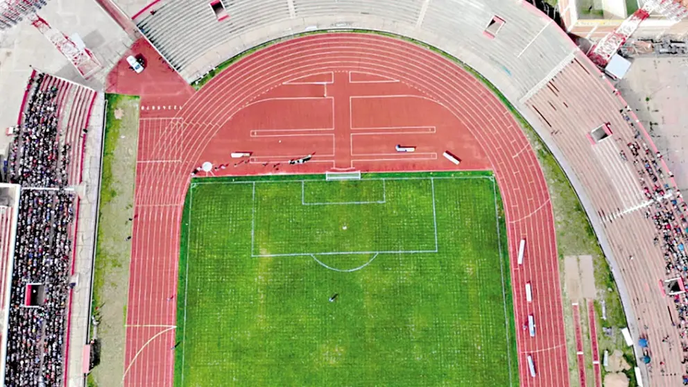 Una imagen aérea del estadio IV Centenario de Tarija, donde Tomayapo oficia de local. /  RRSS