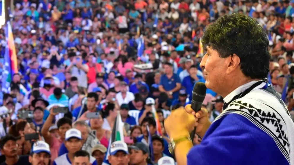 Evo Morales en el ampliado en Cuatro Ca&ntilde;adas que lo ratific&oacute; como candidato presidencial. Evo Morales