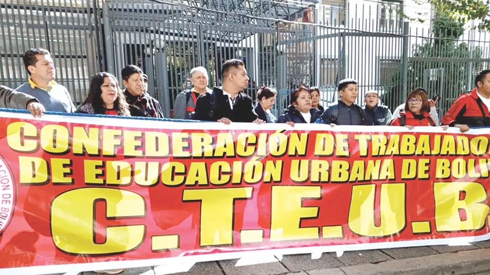 Maestros urbanos en una movilización pasada./ ERBOL