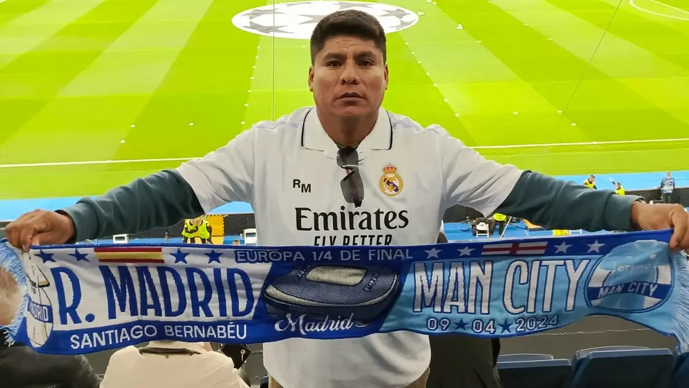 Leonardo Loza, en el Brnab&eacute;u. FACEBOOK LEO LOZA