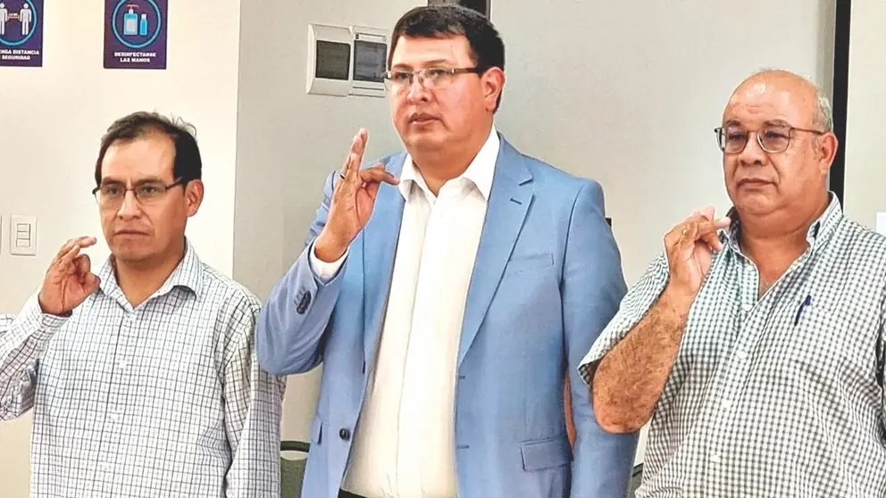 Oscar Pérez, Raúl Solares y Rolando Surriable, este 18 de abril en la Cadeco Cochabamba./ MARCELO VARGAS