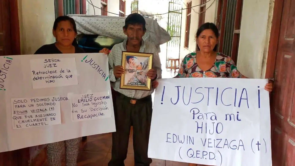 Familiares del soldado v&iacute;ctima claman justicia. CORTES&Iacute;A