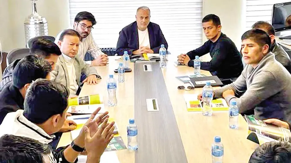 Una imagen de una reunión de la dirigencia nacional./ FBF