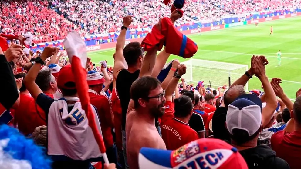 Una imagen de la fiesta de este partido en Hamburgo. UEFA EURO 2024