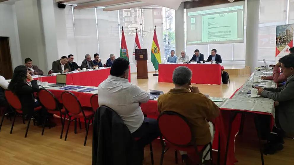 Reuni&oacute;n de la C&aacute;mara Boliviana de la Construcci&oacute;n. CABOCO