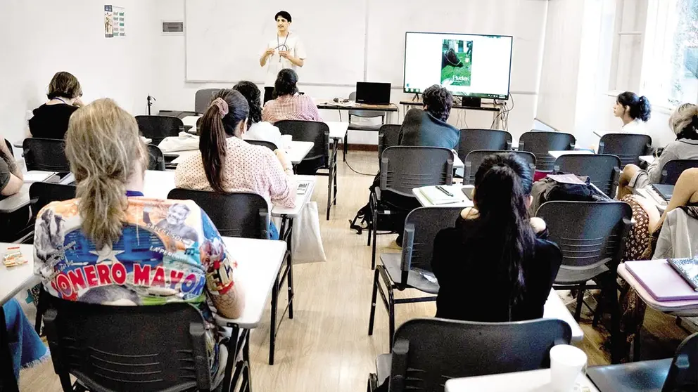 Participantes de la versi&oacute;n pasada del Taller 
Internacional de Gui&oacute;n, en Cochabamba./ AIDA HUANCA