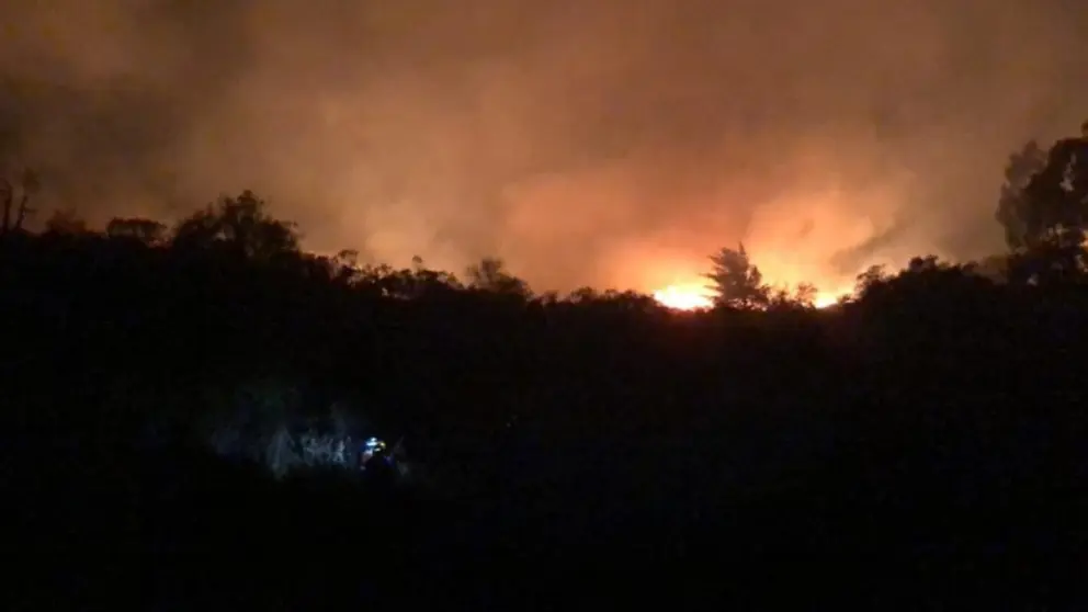 El incendio forestal en el Parque Nacional Tunari, dentro la jurisdicci&oacute;n de Tiquipaya en el sector de Molinos. SAR-BOLIVIA, FILIAL COCHABAMBA
