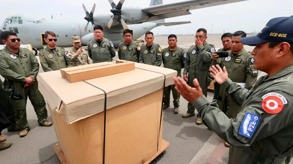 Llegada de las cajas guardi&aacute;n, al pa&iacute;s./ TOMADA DE ABI
